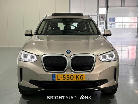 BMW iX3 Executive 80 kWh 286pk 2021 (Origineel-NL), L-550-KG
