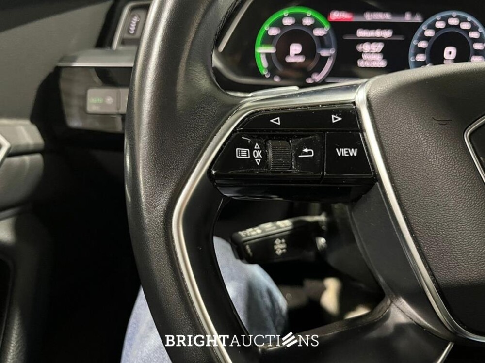 Audi e-tron 55 edition Quattro 95 kWh 408pk 2022 (Origineel-NL), P-016-NL