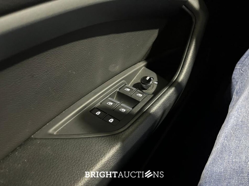 Audi e-tron 55 edition Quattro 95 kWh 408pk 2022 (Origineel-NL), P-016-NL