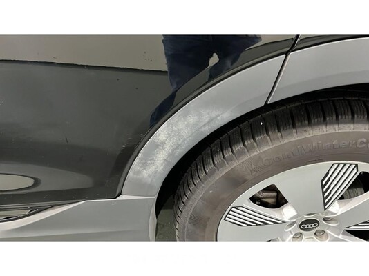 Audi e-tron 55 edition Quattro 95 kWh 408pk 2022 (Origineel-NL), P-016-NL