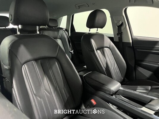 Audi e-tron 55 edition Quattro 95 kWh 408pk 2022 (Origineel-NL), P-016-NL