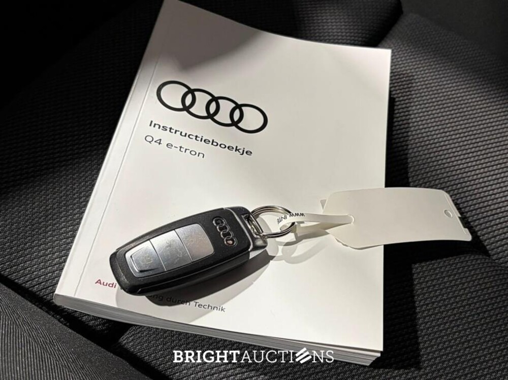 Audi Q4 40 Advanced edition 77 kWh 204pk 2023 (Origineel-NL), T-737-GR