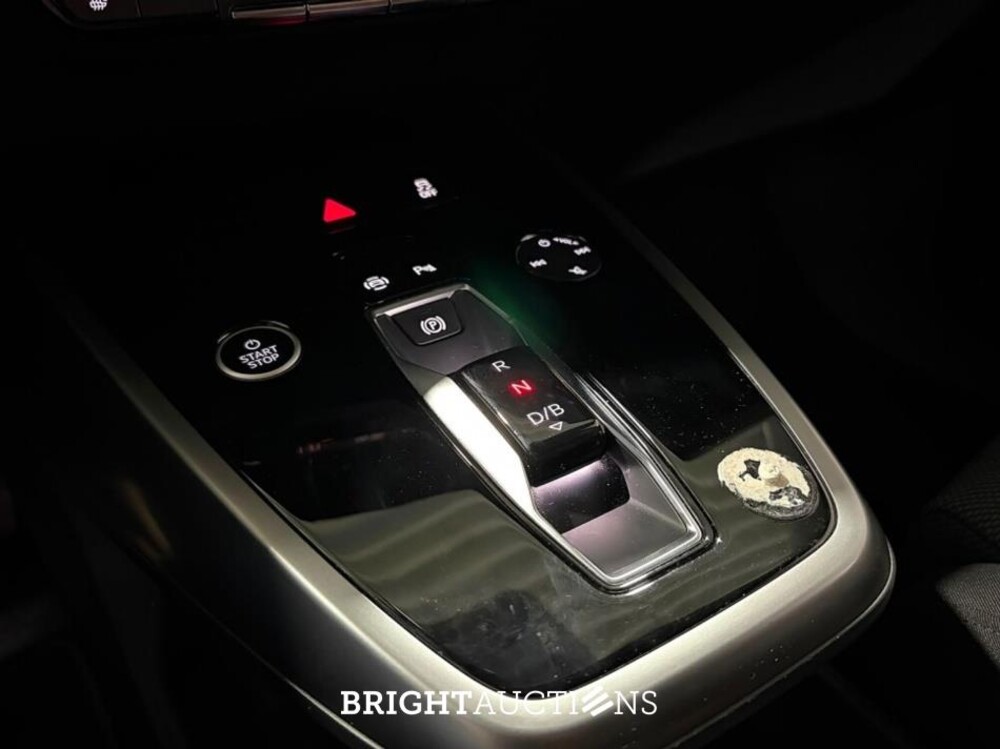 Audi Q4 40 Advanced edition 77 kWh 204pk 2023 (Origineel-NL), T-737-GR