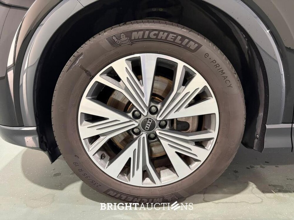 Audi Q4 40 Advanced edition 77 kWh 204pk 2023 (Origineel-NL), T-737-GR