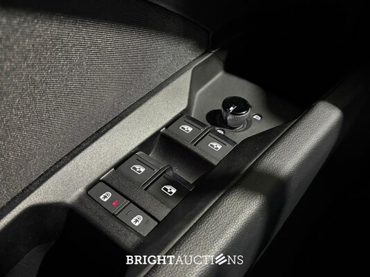 Audi Q4 40 Advanced edition 77 kWh 204pk 2023 (Origineel-NL), T-737-GR