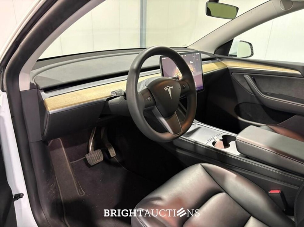 Tesla Model Y RWD 58 kWh 238pk 2023 (Origineel-NL), T-886-GX