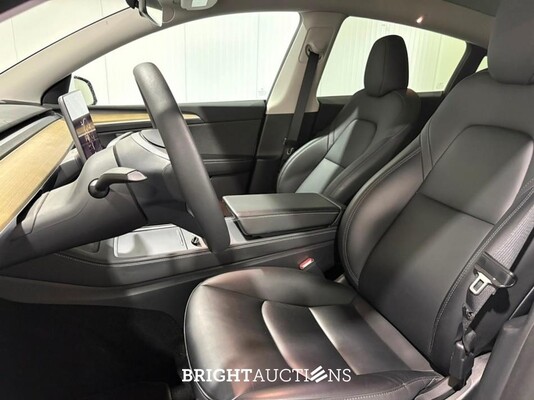 Tesla Model Y RWD 58 kWh 238pk 2023 (Origineel-NL), T-886-GX