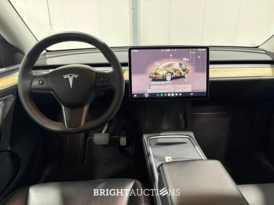 Tesla Model Y RWD 58 kWh 238pk 2023 (Origineel-NL), T-886-GX