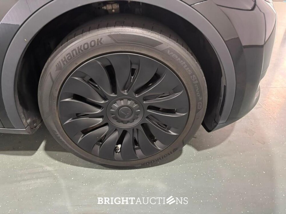 Tesla Model Y RWD 58 kWh 238pk 2023 (Origineel-NL), S-987-PT