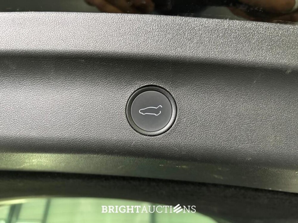 Tesla Model Y RWD 58 kWh 238pk 2023 (Origineel-NL), S-987-PT