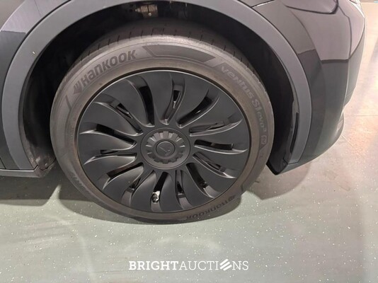 Tesla Model Y RWD 58 kWh 238pk 2023 (Origineel-NL), S-987-PT