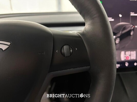 Tesla Model Y RWD 58 kWh 238pk 2023 (Origineel-NL), S-987-PT
