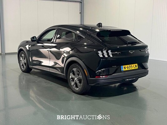 Ford Mustang Mach-E RWD 75 kWh 269pk 2021 (Origineel-NL), N-605-LN