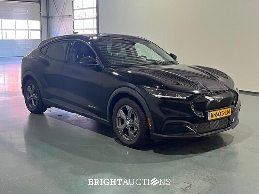 Ford Mustang Mach-E RWD 75 kWh 269pk 2021 (Origineel-NL), N-605-LN