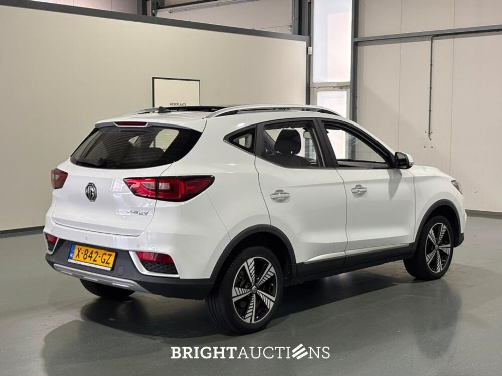 MG ZS EV Luxury 45 kWh 143pk 2021, X-842-GZ