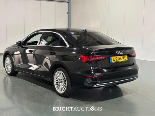 Audi A3 Limousine 30 Business edition TFSI 110pk 2021 (Origineel-NL), L-203-KD
