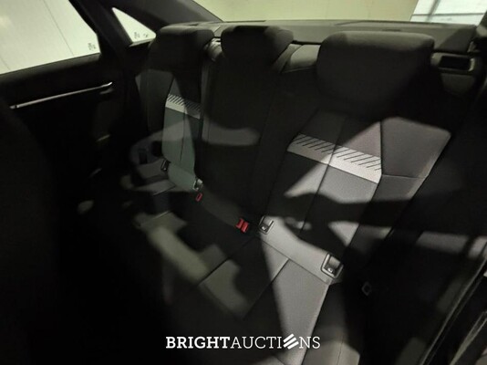 Audi A3 Limousine 30 Business edition TFSI 110pk 2021 (Origineel-NL), L-203-KD