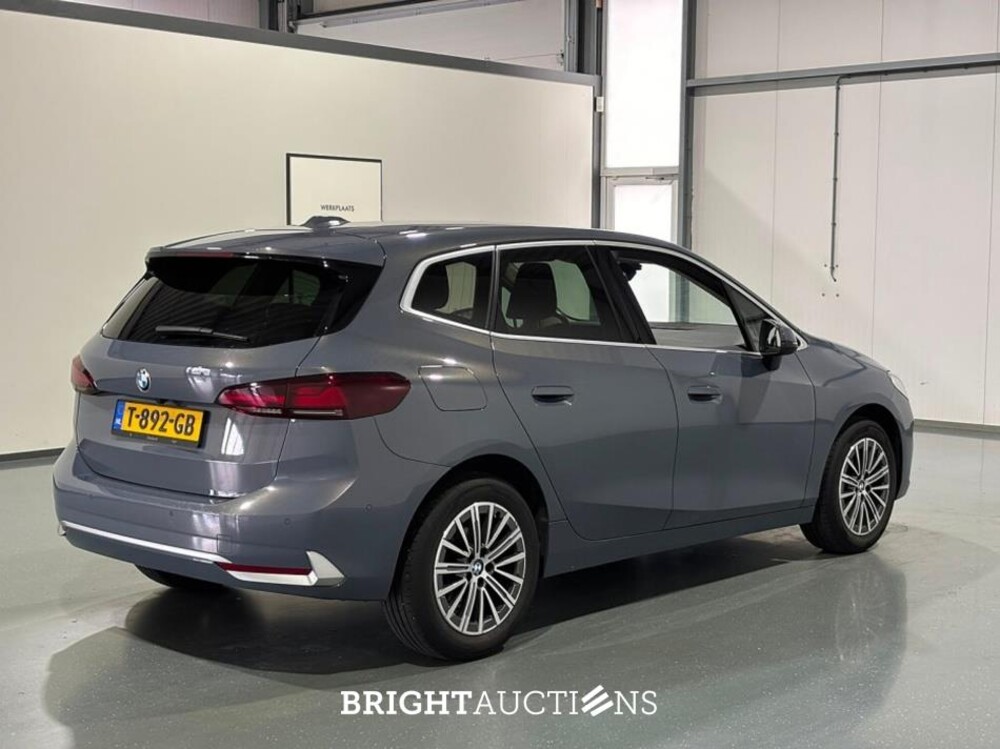 BMW 218i Active Tourer 136pk 2023 (Origineel-NL) 2-Serie, T-892-GB