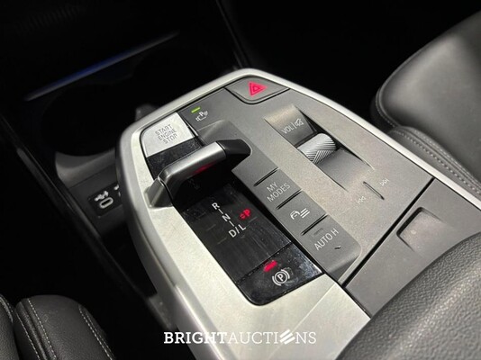 BMW 218i Active Tourer 136pk 2023 (Origineel-NL) 2-Serie, T-892-GB