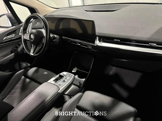 BMW 218i Active Tourer 136pk 2023 (Origineel-NL) 2-Serie, T-892-GB