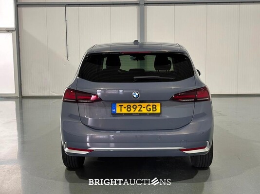 BMW 218i Active Tourer 136pk 2023 (Origineel-NL) 2-Serie, T-892-GB