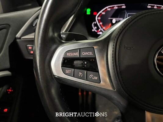BMW 118i 1-serie Business Edition Plus M-pakket 136pk 2021 (Origineel-NL) 1-Serie, L-176-BB