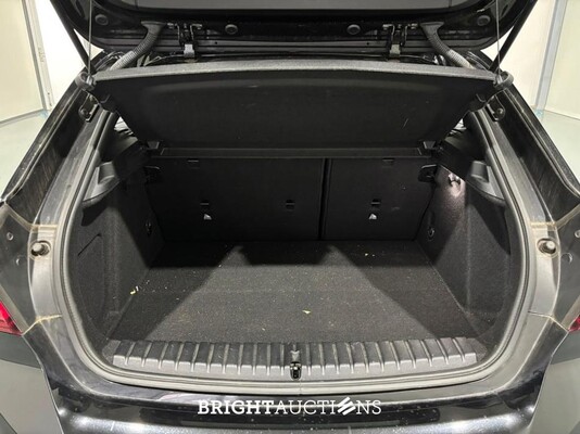 BMW 118i 1-serie Business Edition Plus M-pakket 136pk 2021 (Origineel-NL) 1-Serie, L-176-BB