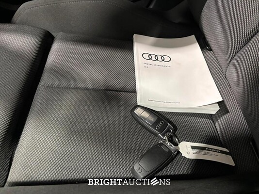 Audi A3 Sportback 30 Advanced edition TFSI 110pk 2022 (Origineel-NL), P-846-TV