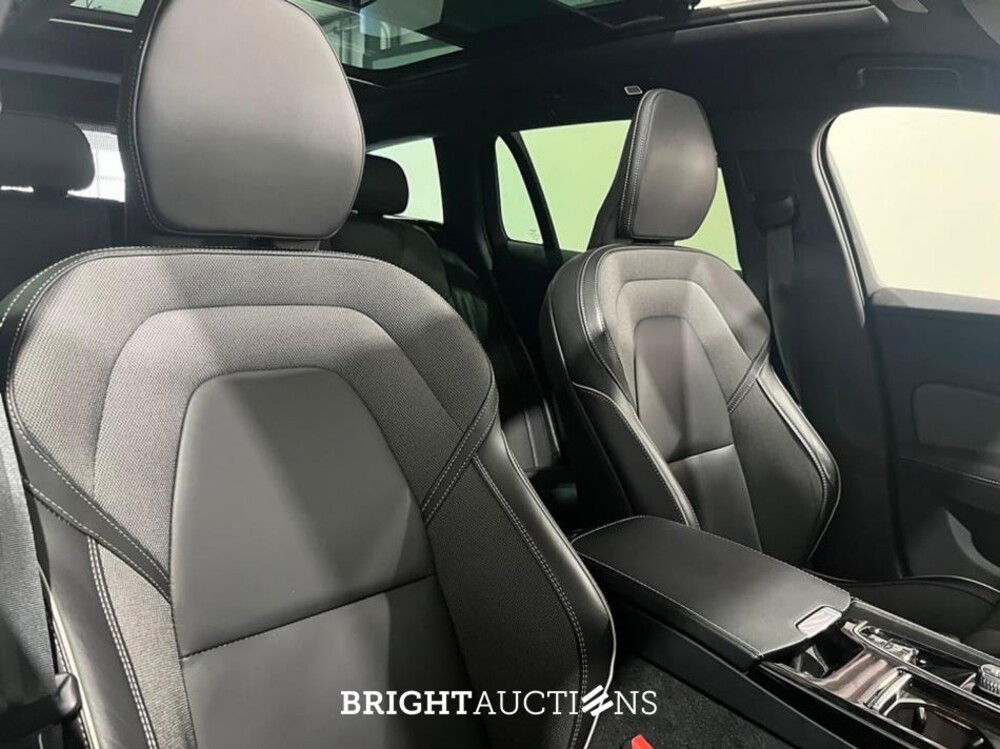 Volvo V60 T6 Plug-in Hybrid Plus Dark 2.0 AWD 398pk 2023 (Origineel-NL), T-198-JS