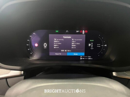 Volvo V60 T6 Plug-in Hybrid Plus Dark 2.0 AWD 398pk 2023 (Origineel-NL), T-198-JS