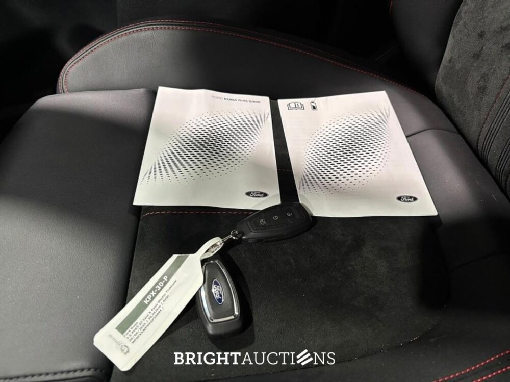 Ford Kuga PHEV ST-Line X Winter 2.5 302pk 2025, KPX-30-P