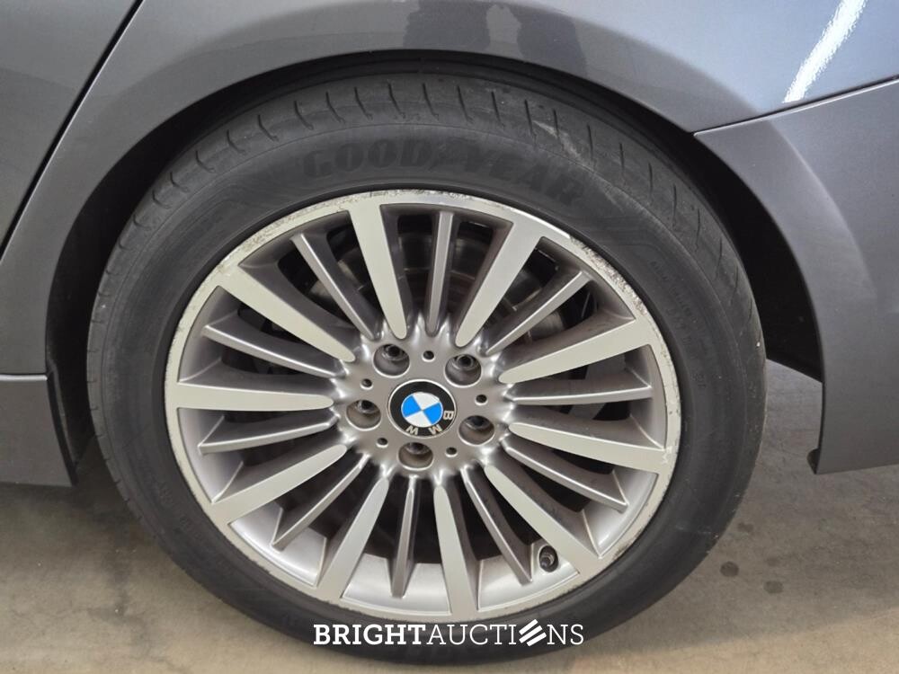BMW 320i 3-serie High Executive 184pk 2017 (Origineel-NL) 3-Serie, PH-106-H