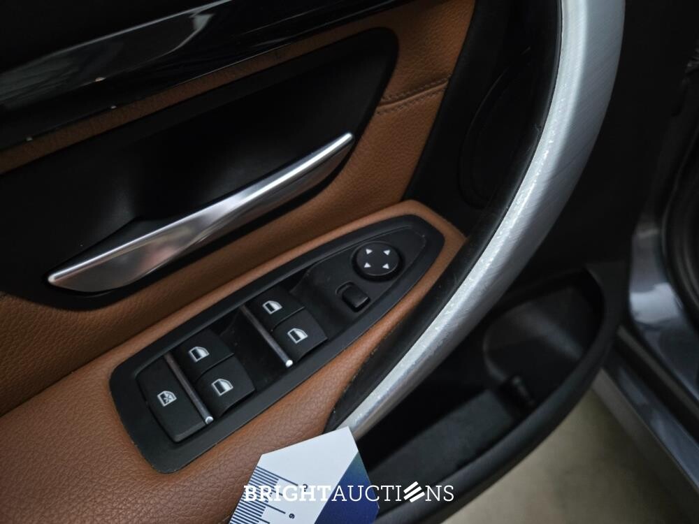 BMW 320i 3-serie High Executive 184pk 2017 (Origineel-NL) 3-Serie, PH-106-H