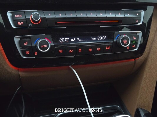 BMW 320i 3-serie High Executive 184pk 2017 (Origineel-NL) 3-Serie, PH-106-H