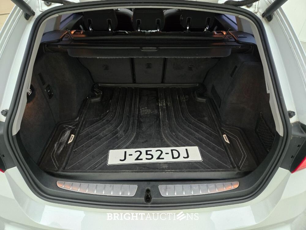 BMW 316i 3-serie Touring M Sport Edition High Executive 136pk 2015 3-Serie, J-252-DJ