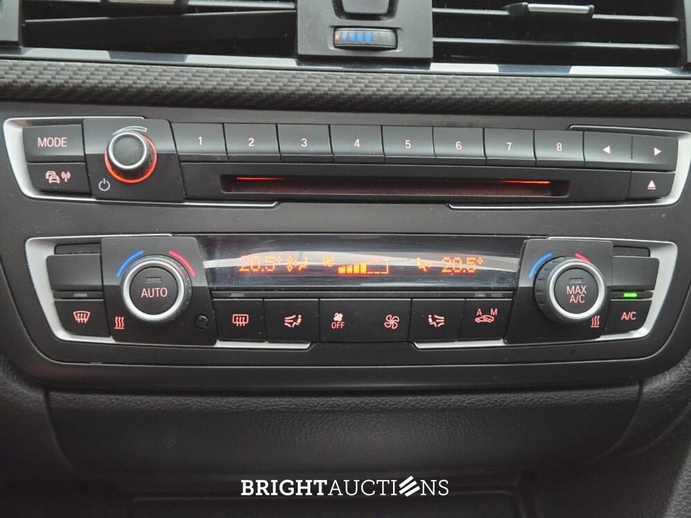 BMW 316i 3-serie Touring M Sport Edition High Executive 136pk 2015 3-Serie, J-252-DJ