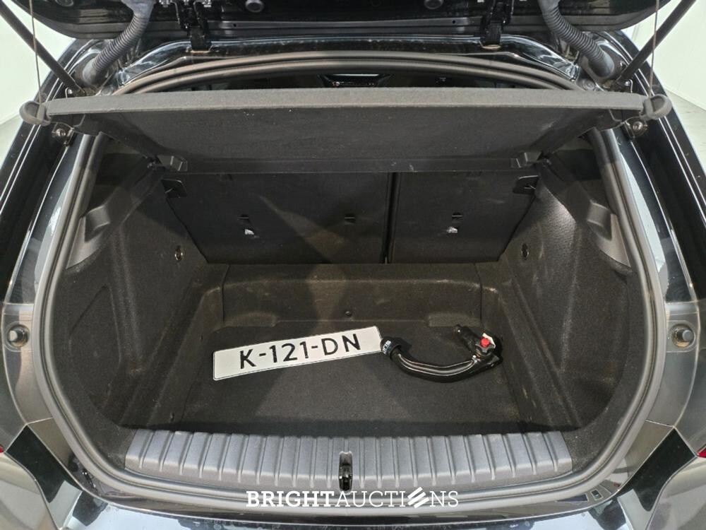 BMW M135i xDrive 1-serie High Executive 306pk 2020 1-Serie, K-121-DN
