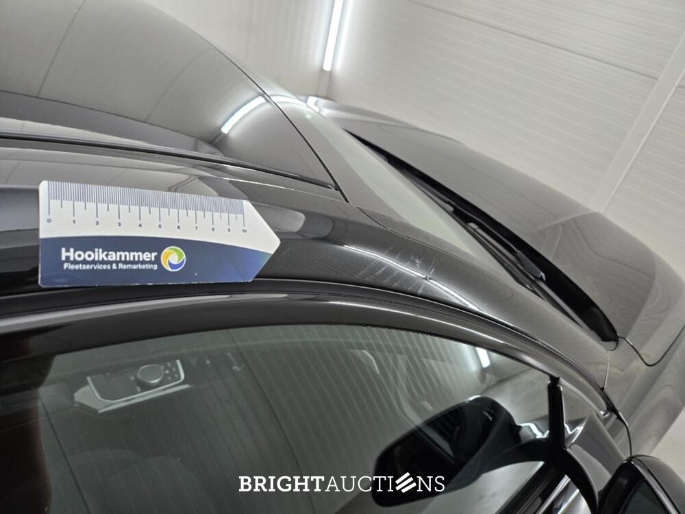 BMW M135i xDrive 1-serie High Executive 306pk 2020 1-Serie, K-121-DN