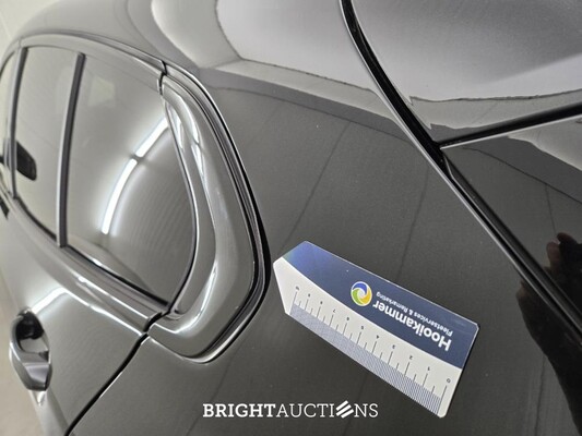 BMW M135i xDrive 1-serie High Executive 306pk 2020 1-Serie, K-121-DN