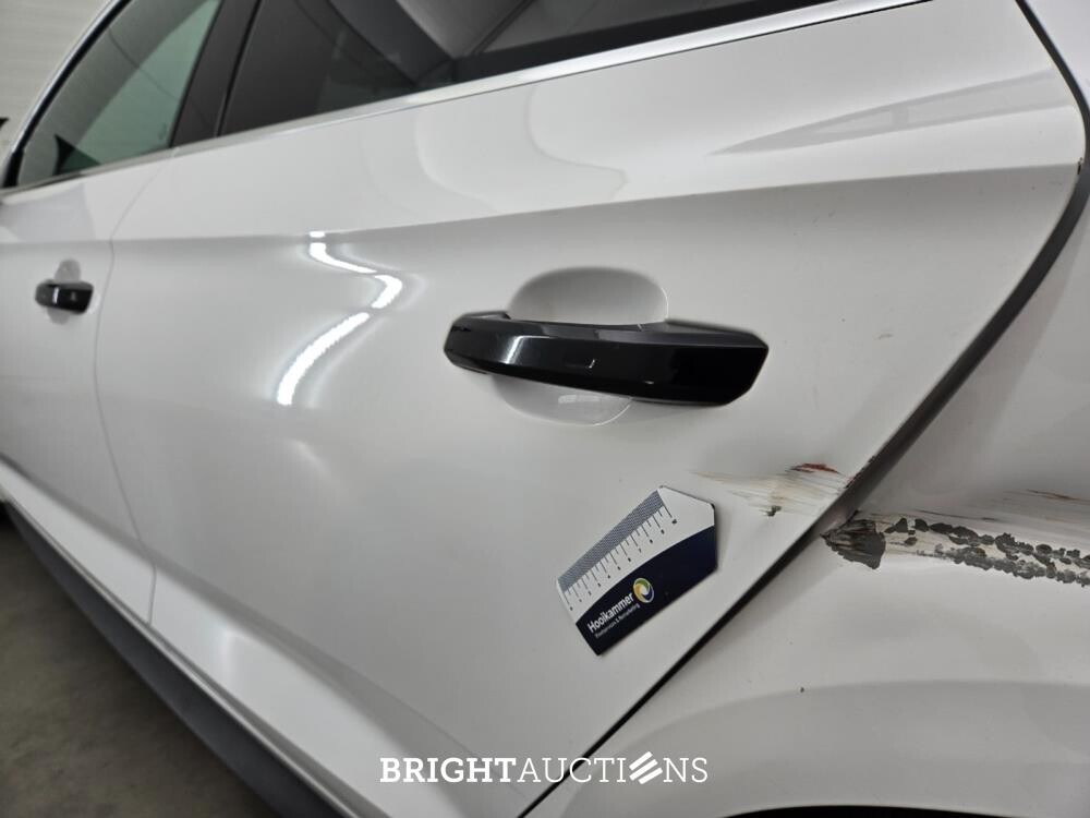 Audi A5 Sportback MHEV Sport S-Line Edition 2.0 TFSI 190pk 2018 (Origineel-NL), RX-377-Z