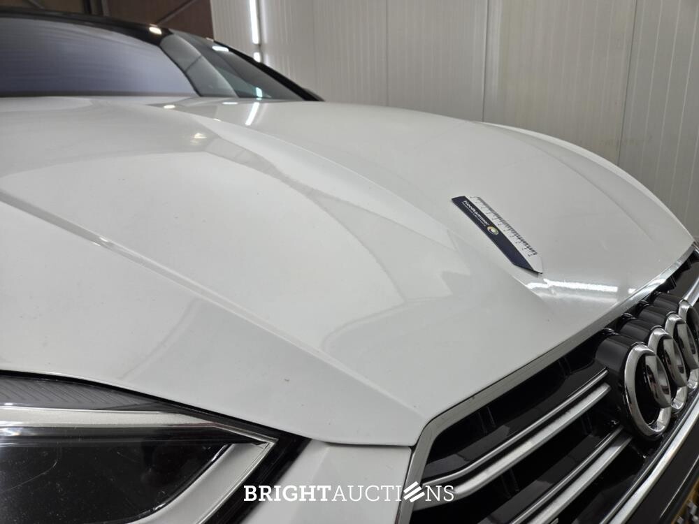 Audi A5 Sportback MHEV Sport S-Line Edition 2.0 TFSI 190pk 2018 (Origineel-NL), RX-377-Z