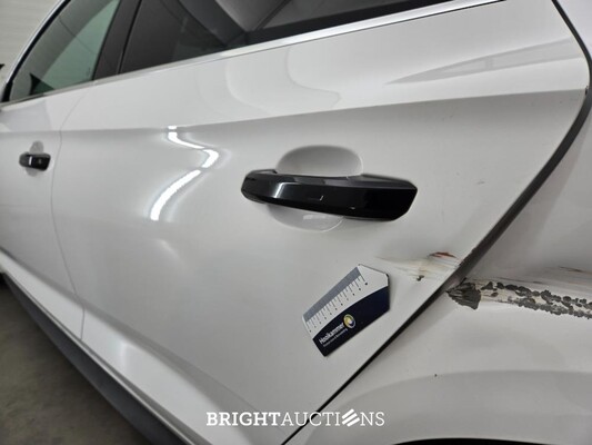Audi A5 Sportback MHEV Sport S-Line Edition 2.0 TFSI 190pk 2018 (Origineel-NL), RX-377-Z