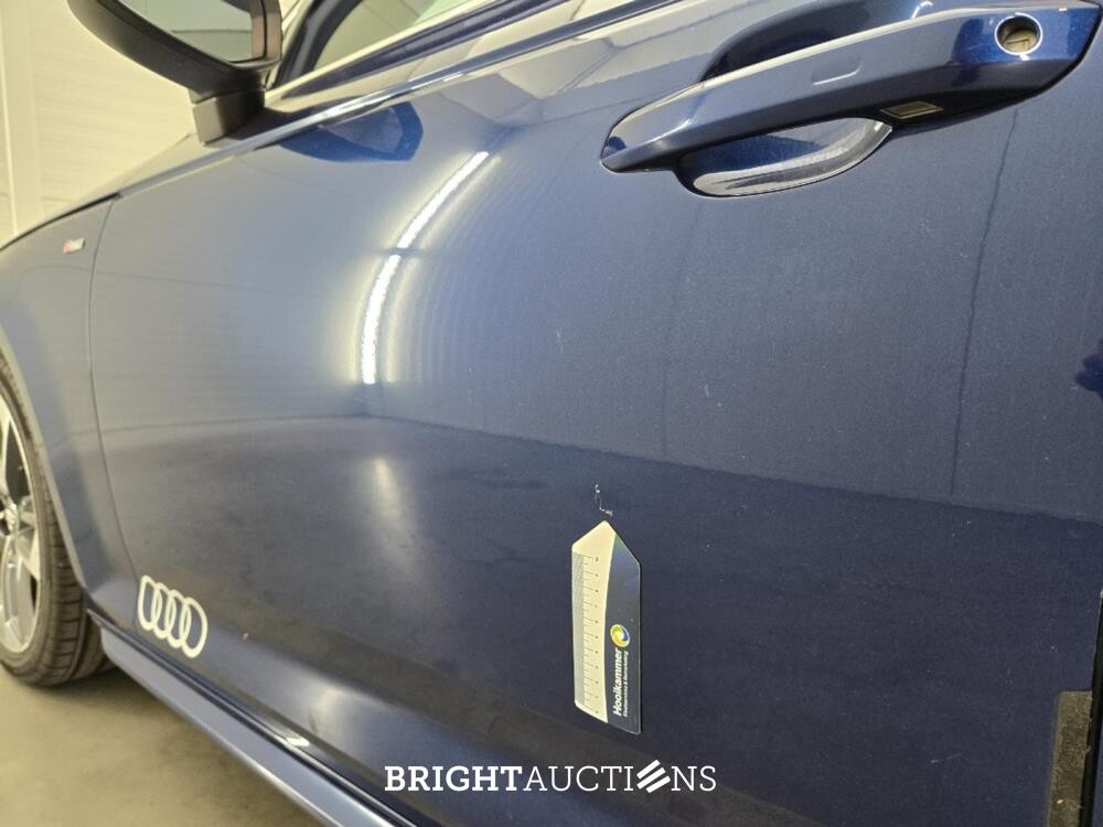 Audi A4 Avant 2.0 TDI 150pk 2018, R-746-DX