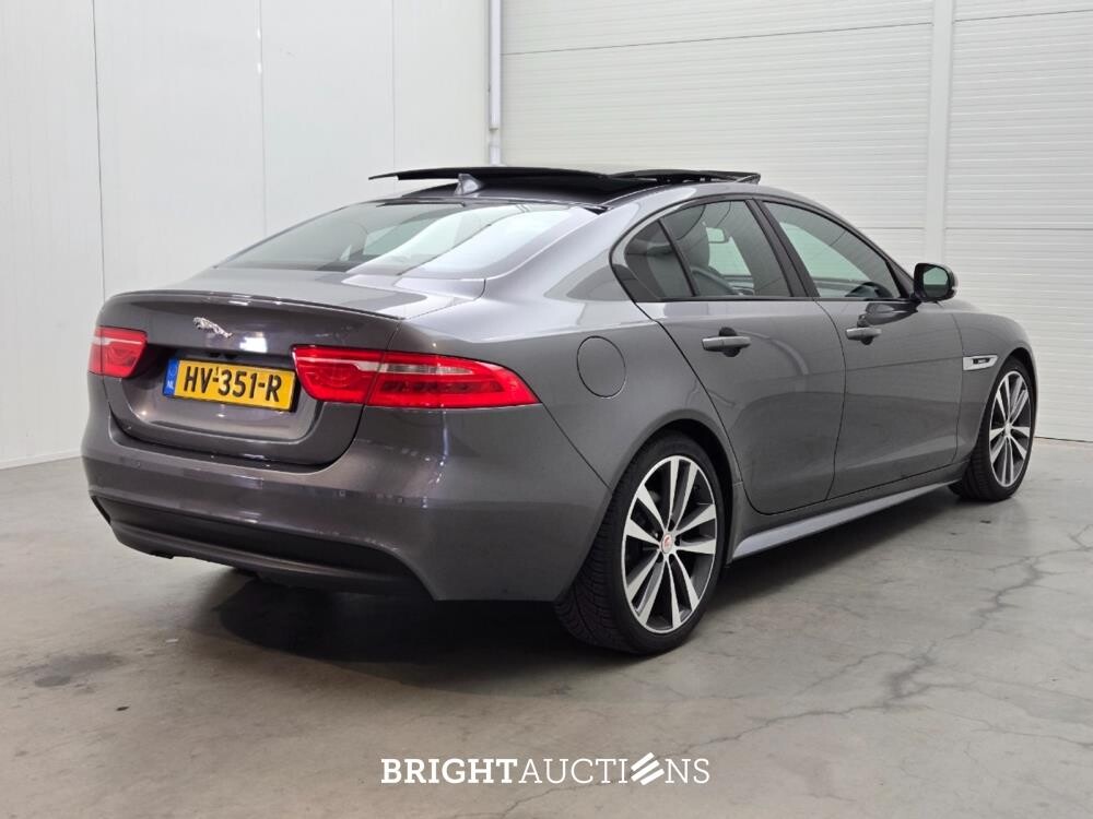 Jaguar XE D Portfolio 2.0 163pk 2015 (Origineel-NL), HV-351-R