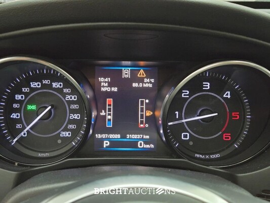 Jaguar XE D Portfolio 2.0 163pk 2015 (Origineel-NL), HV-351-R