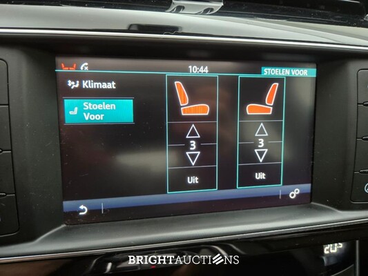 Jaguar XE D Portfolio 2.0 163pk 2015 (Origineel-NL), HV-351-R