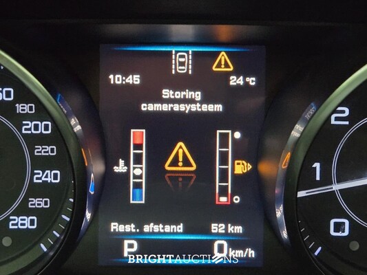 Jaguar XE D Portfolio 2.0 163pk 2015 (Origineel-NL), HV-351-R