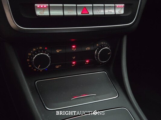 Mercedes-Benz CLA180 Business Solution AMG 122pk 2019 (Origineel-NL) CLA-Klasse, XJ-480-T