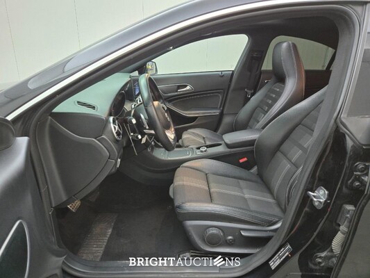 Mercedes-Benz CLA180 Business Solution AMG 122pk 2019 (Origineel-NL) CLA-Klasse, XJ-480-T