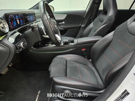 Mercedes-Benz A220 Premium Plus 190pk 2019 A-klasse, T-732-JB